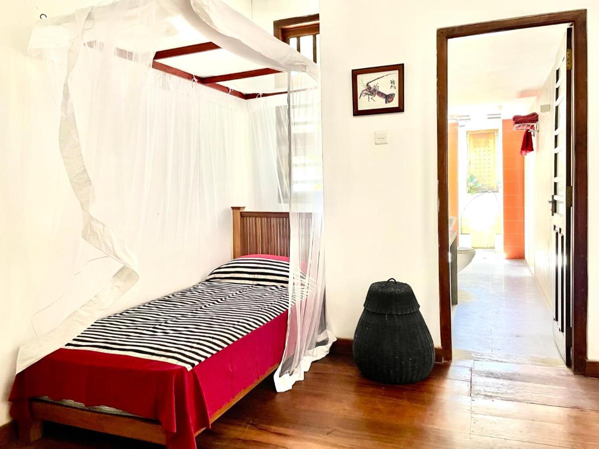 Isana Beach House Tangalle Eksteriør billede