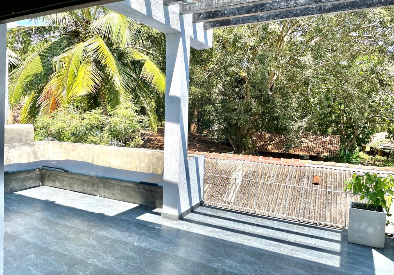 Isana Beach House Tangalle Eksteriør billede